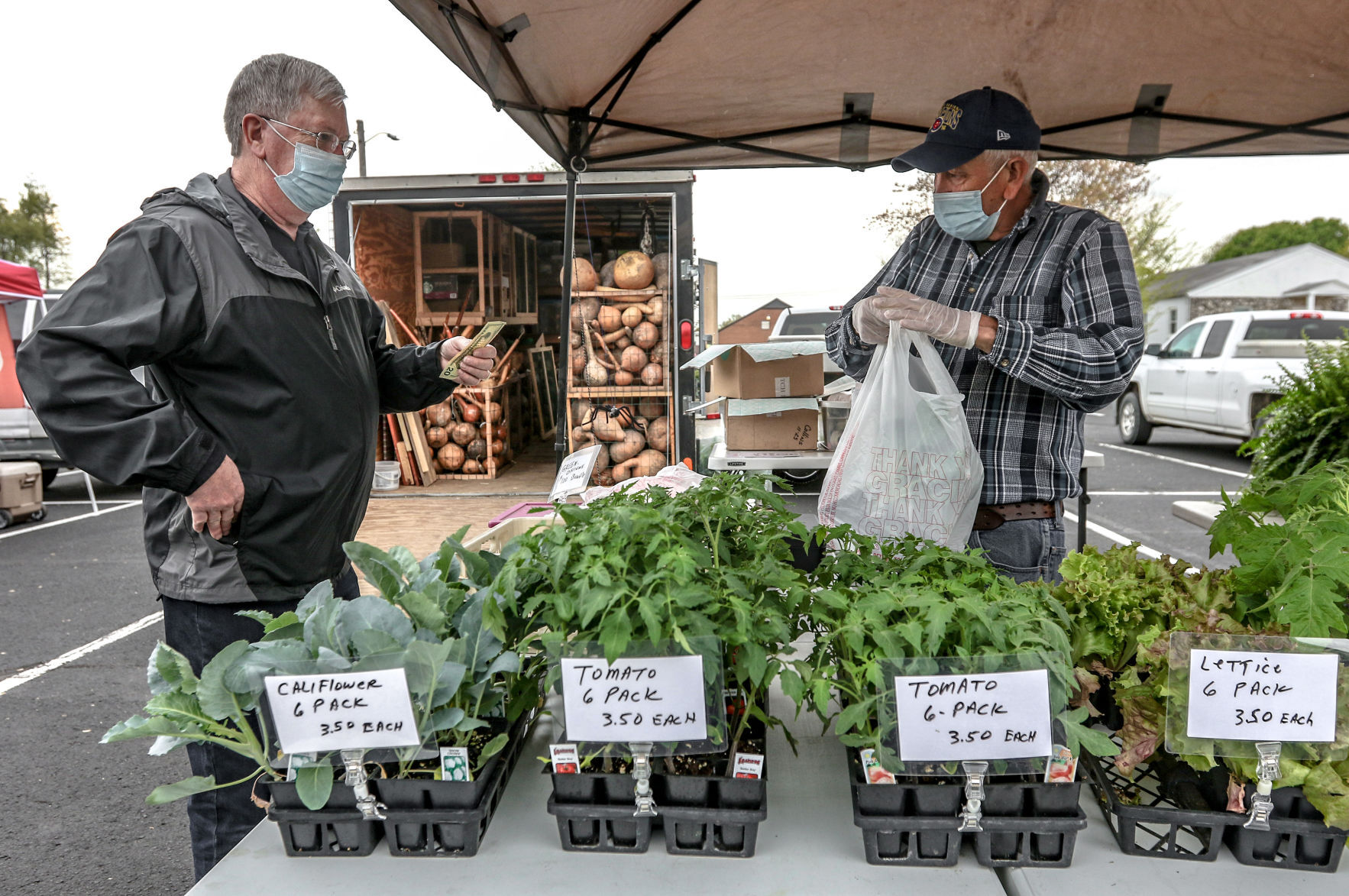 Farmers' Market opens season